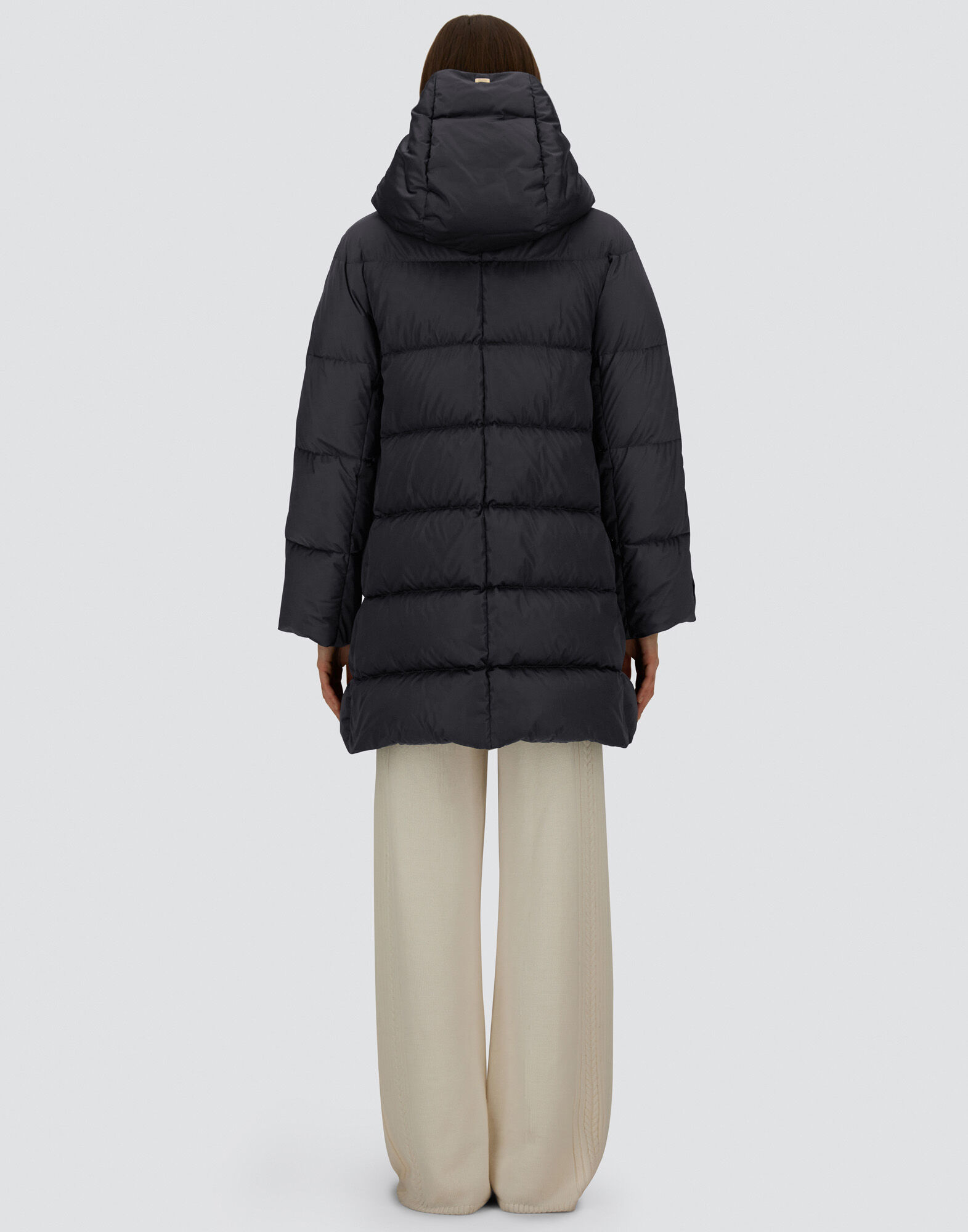 A-SHAPE JACKET IN SATIN in Black for Women | Herno®