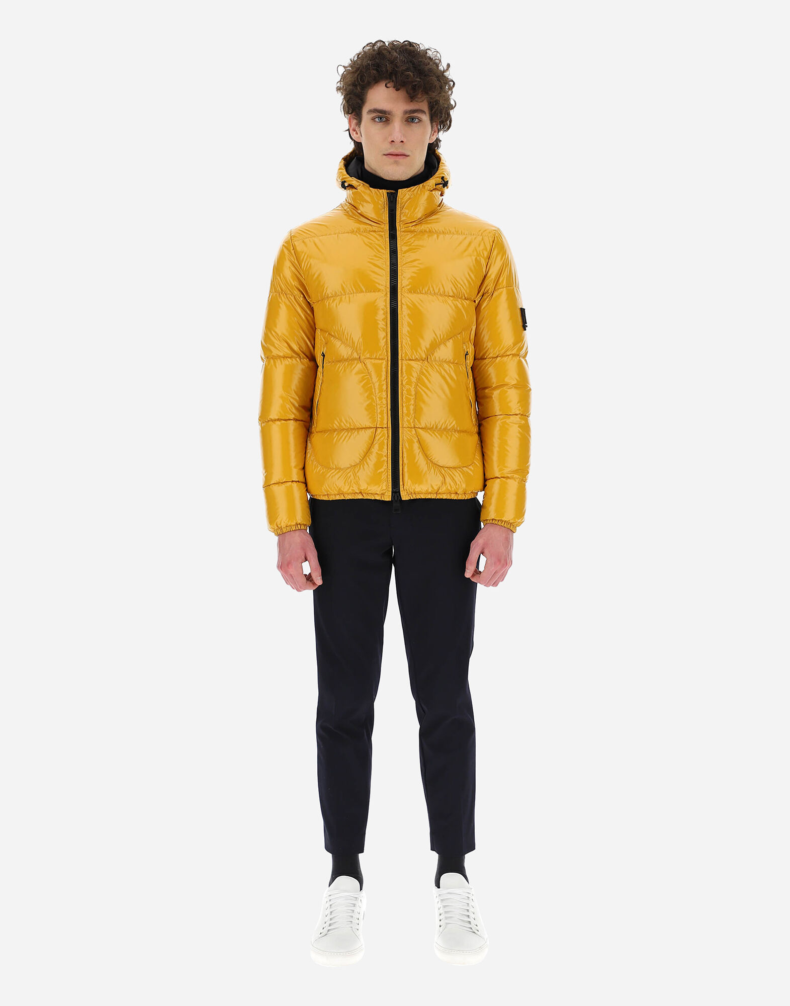 black t shirt outline