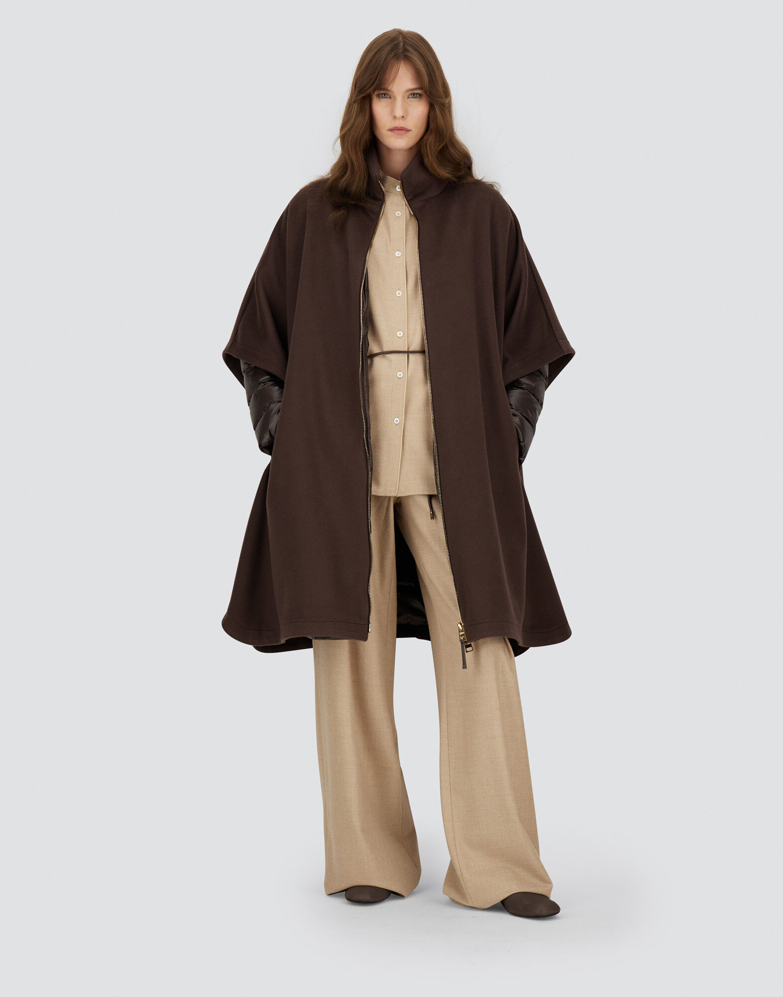 PONCHO IN LUXURY WOOL AND NYLON ULTRALIGHT in Dark Chocolate for