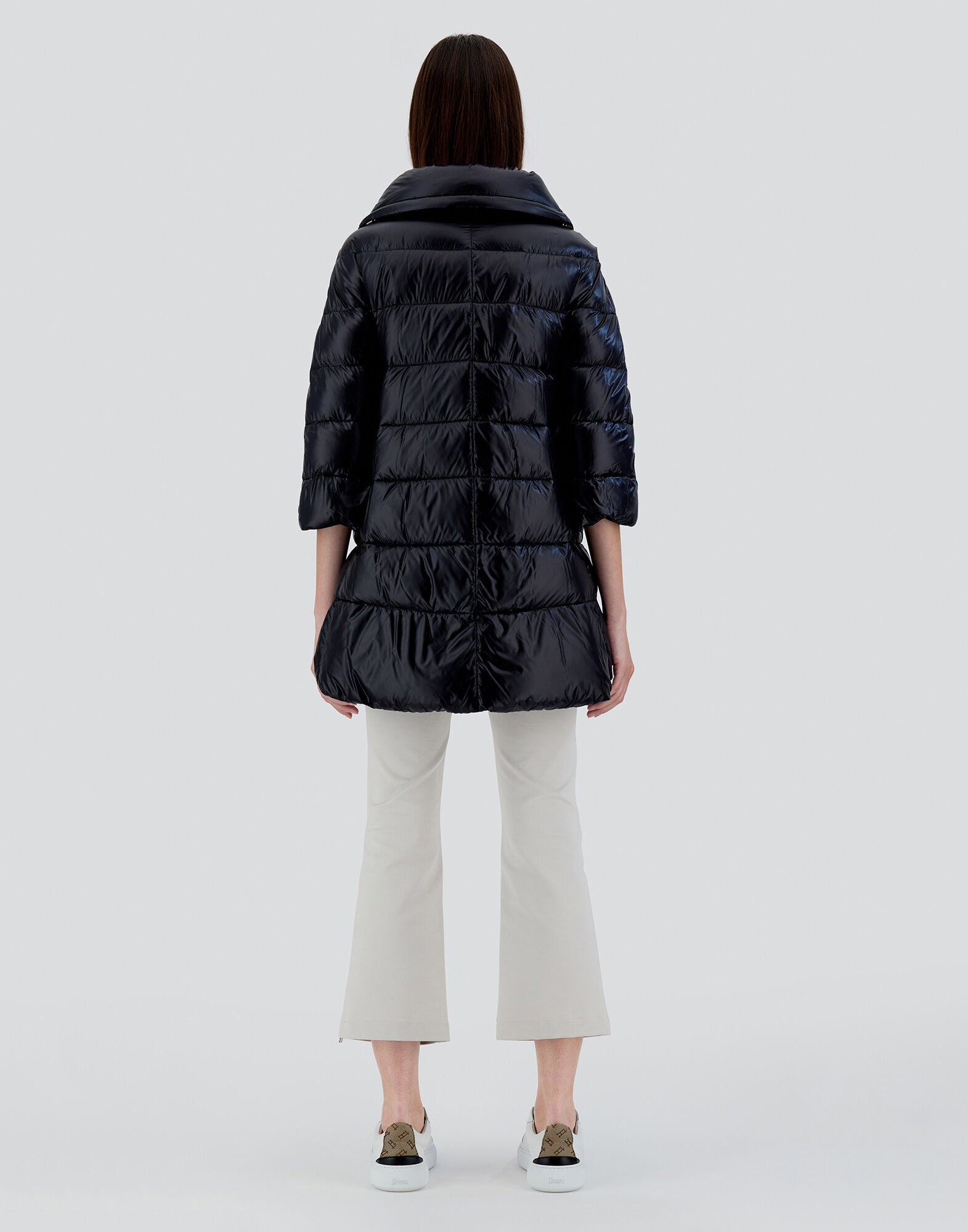 CLEOFE in Black for Women | Herno®