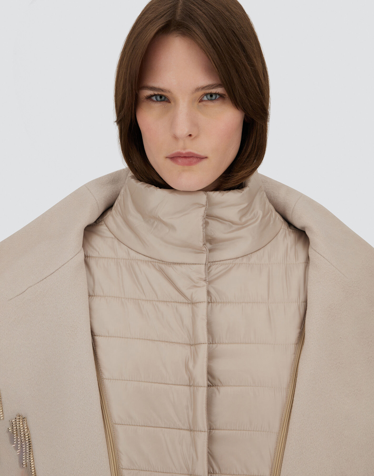 Herno 薄手ナイロン ベージュ44 COAT IN LUXURY WOOL AND NYLON ULTRALIGHT in Light Beige for