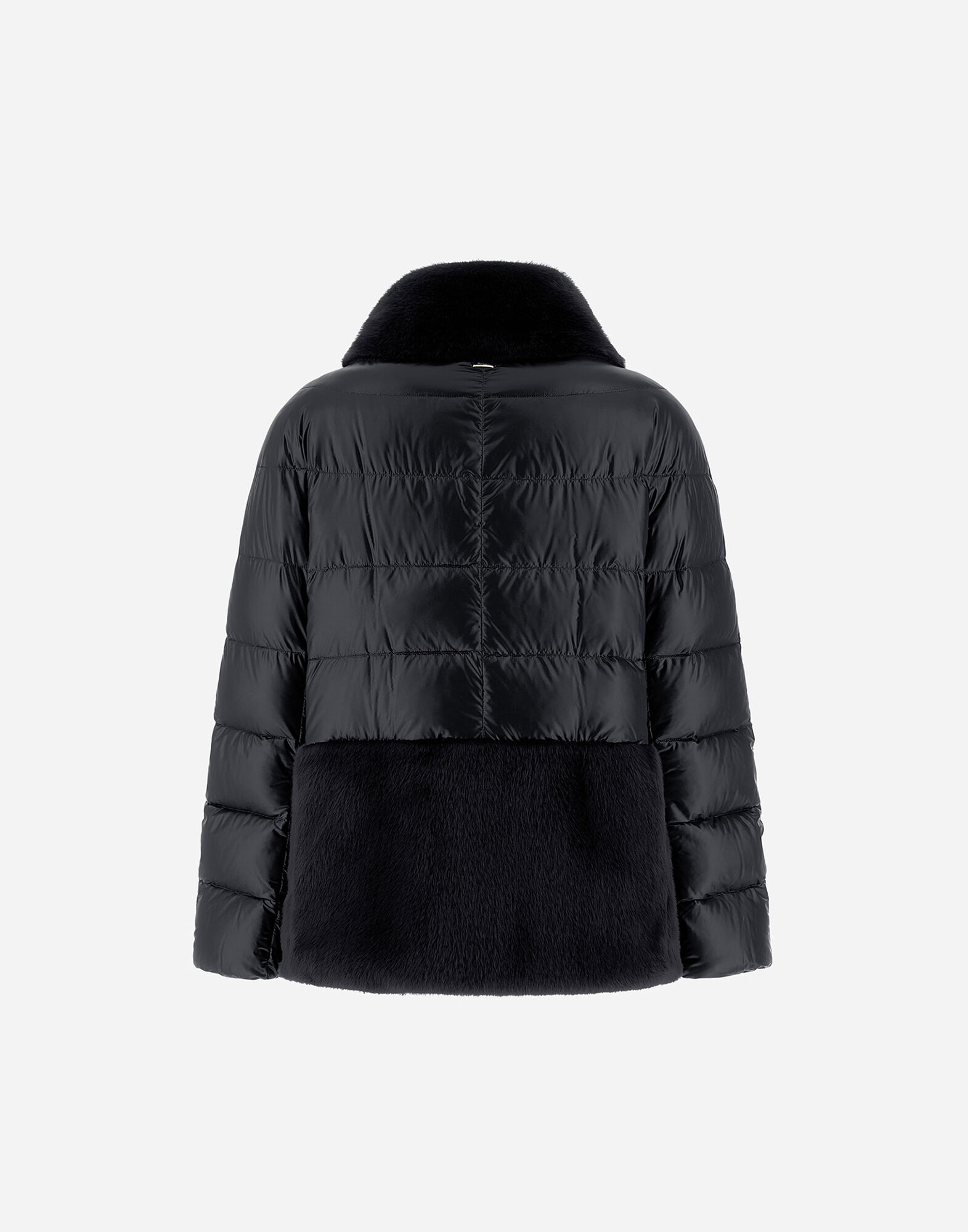 【専用】ヘルノ NYLON ULTRALIGHT AND LADY CAPE L CAPE IN NYLON ULTRALIGHT AND LADY ALTERNATIVE FUR in Black for