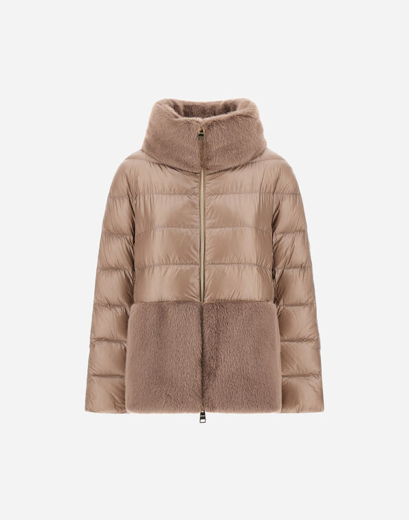 Herno CAPE IN NYLON ULTRALIGHT AND LADY ALTERNATIVE FUR  PI001933D12017Z2600