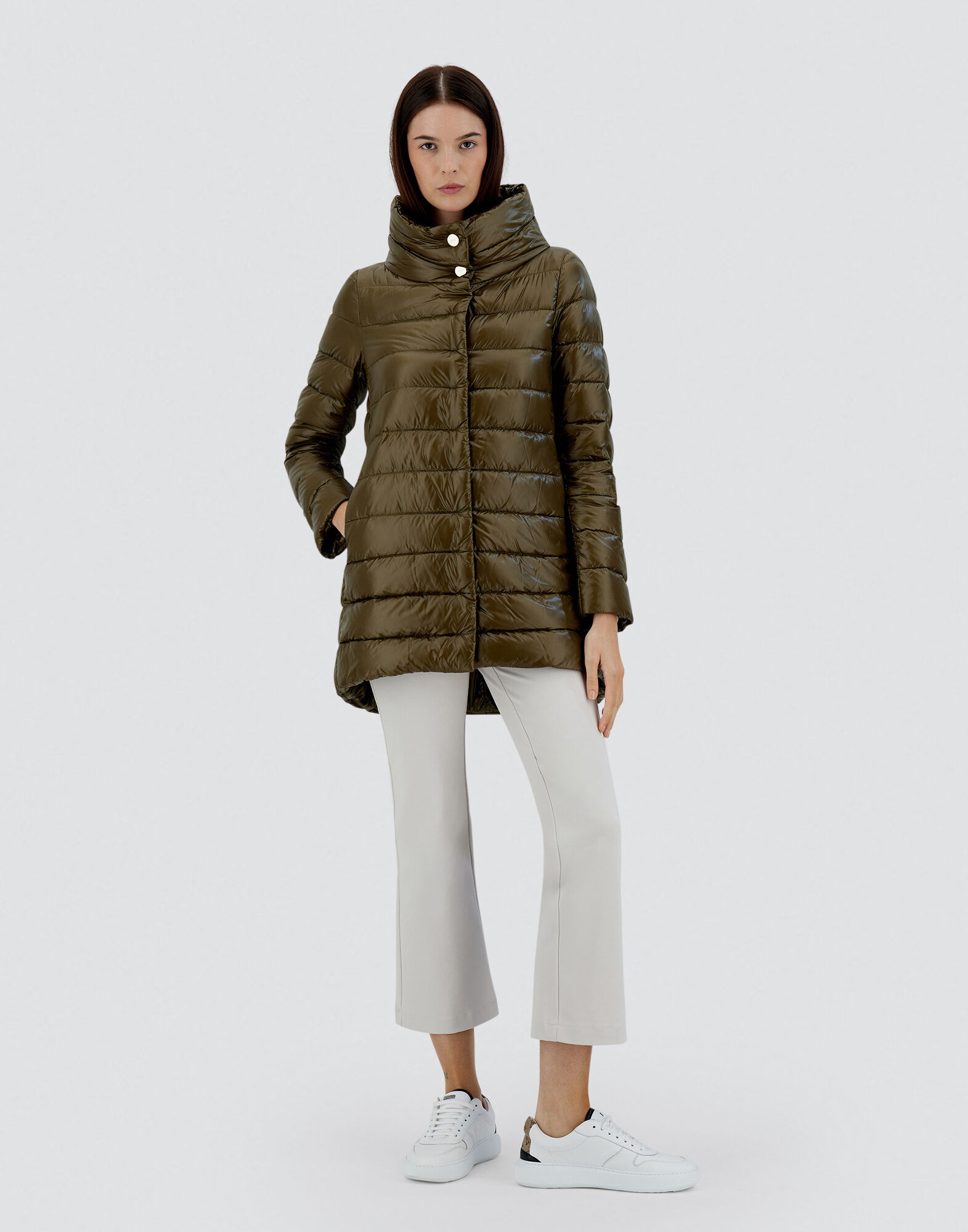 美品　HERNO　ICONICO　AMELIA　ヘルノ　アメリア　40 HERNO（ヘルノ） HERNO ICONICO イコニコ ダウンコート AMELIA