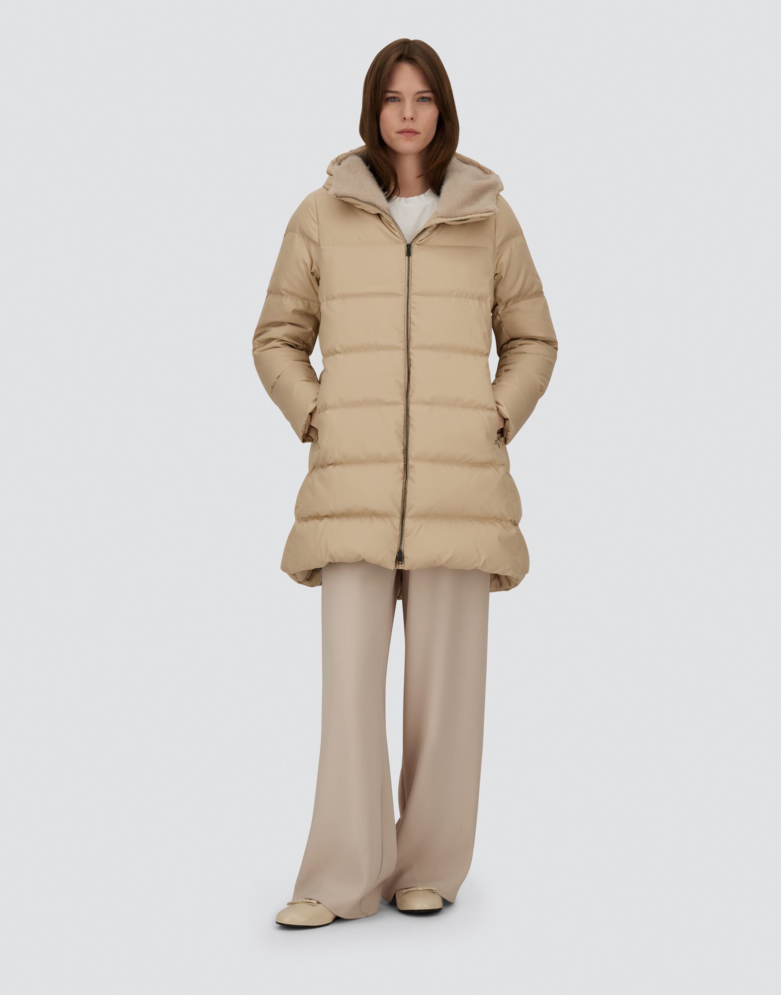 A-SHAPE JACKET IN ARENDELLE AND NEW LADY FAUX FUR in Light Beige
