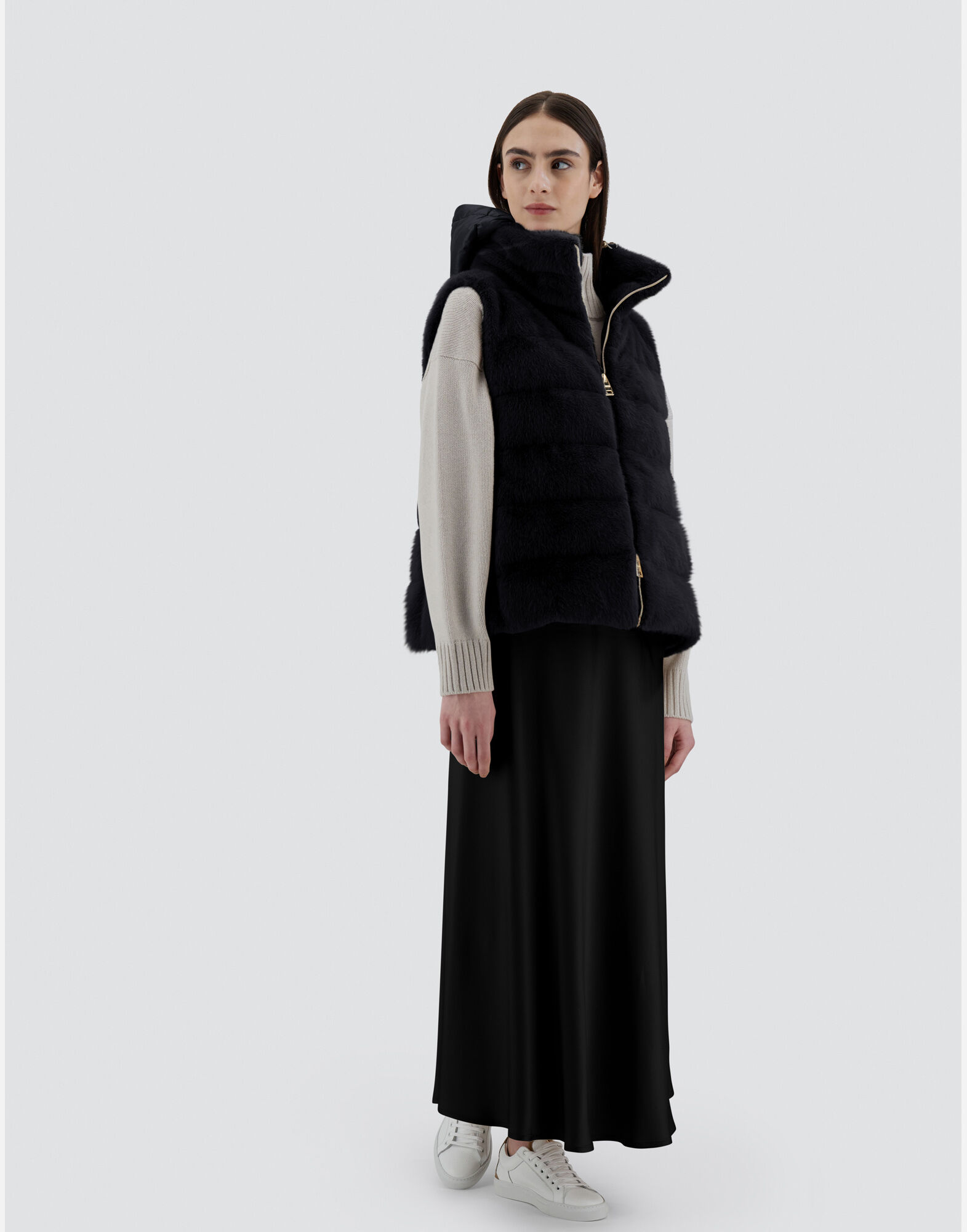 VEST IN NEW LADY FAUX FUR in Black for Women | Herno® VEST IN NEW LADY FAUX FUR in Black for Women | Herno®