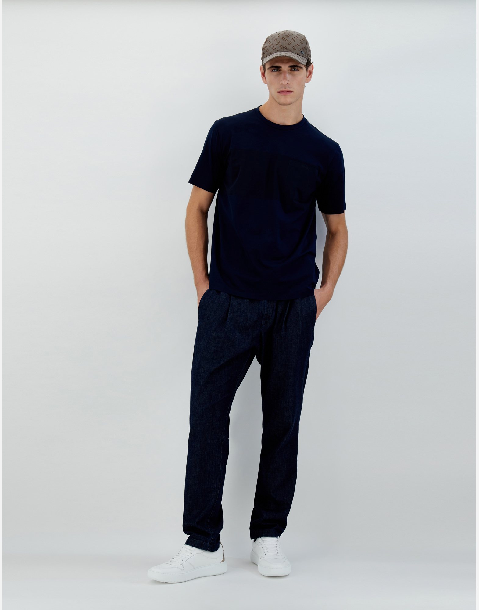 Shop Herno Superfine Cotton Stretch ＆ Light Scuba Tシャツ In Navy Blue